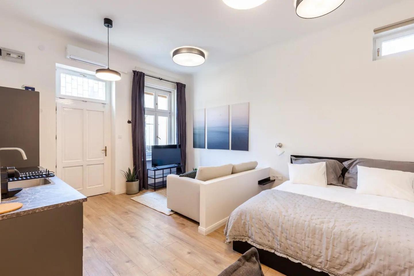 Tas Apartments บูดาเปสต์ ภายนอก รูปภาพ