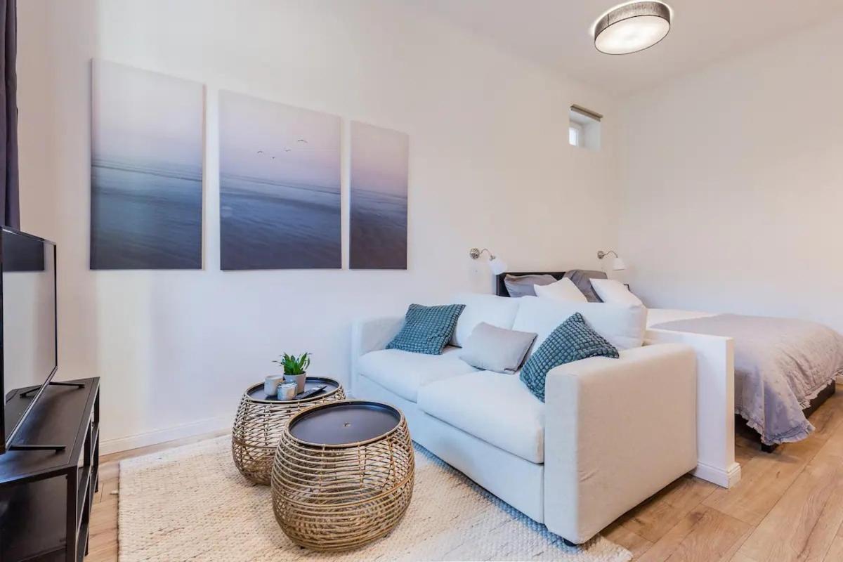 Tas Apartments บูดาเปสต์ ภายนอก รูปภาพ