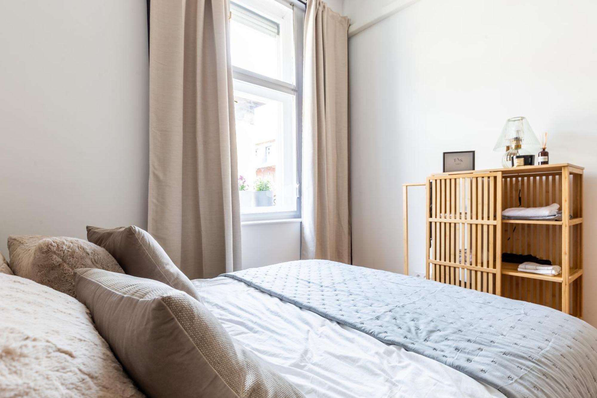 Tas Apartments บูดาเปสต์ ภายนอก รูปภาพ