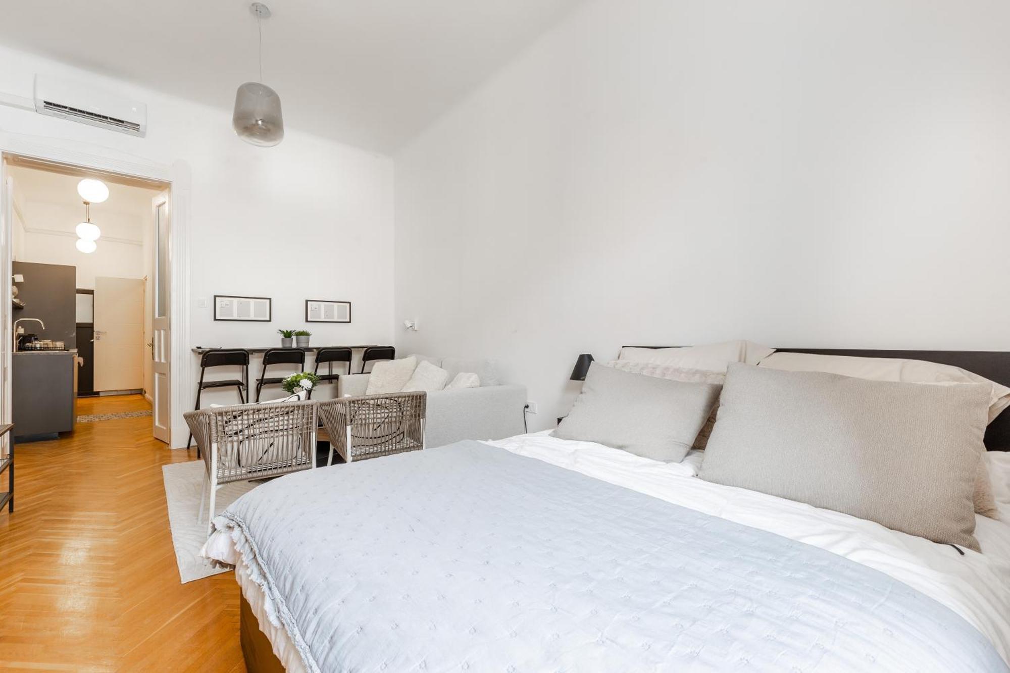 Tas Apartments บูดาเปสต์ ภายนอก รูปภาพ